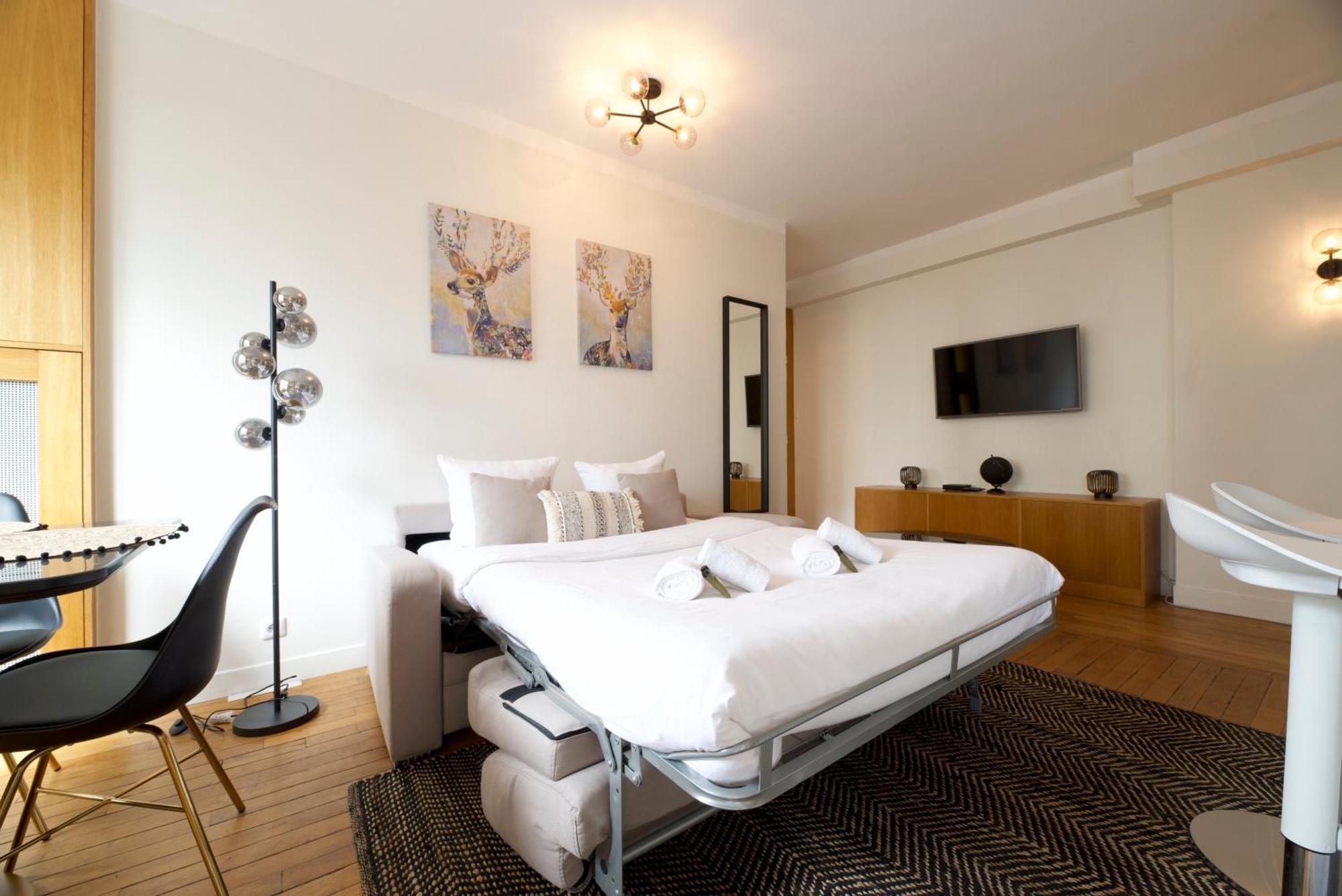 Cia - Champs Elysees Matignon Appartement