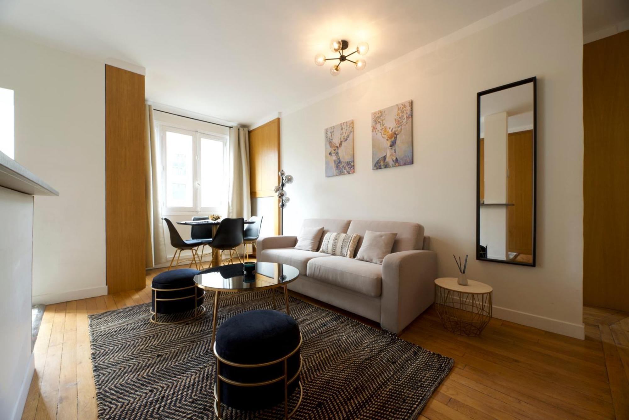 Cia - Champs Elysees Matignon Appartement Parijs